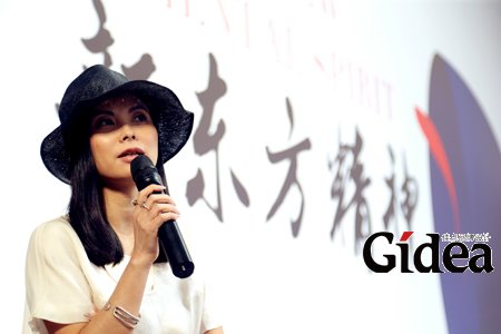 EACHWAY艺之卉时尚集团创始人兼首席设计师赵卉洲